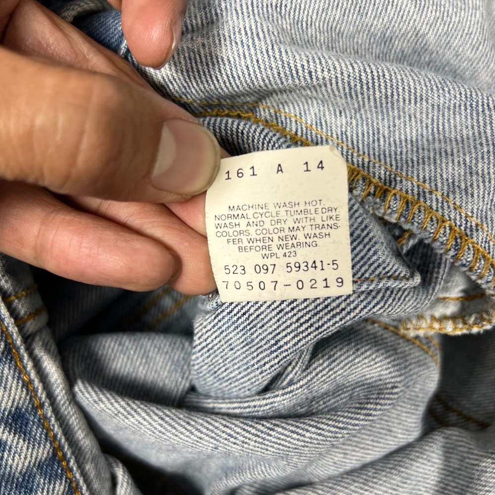 Vintage 90s Levi's Denim Trucker Jacket Medium Type 3 70507 0219 Acid Wash USA - Picture 4 of 9